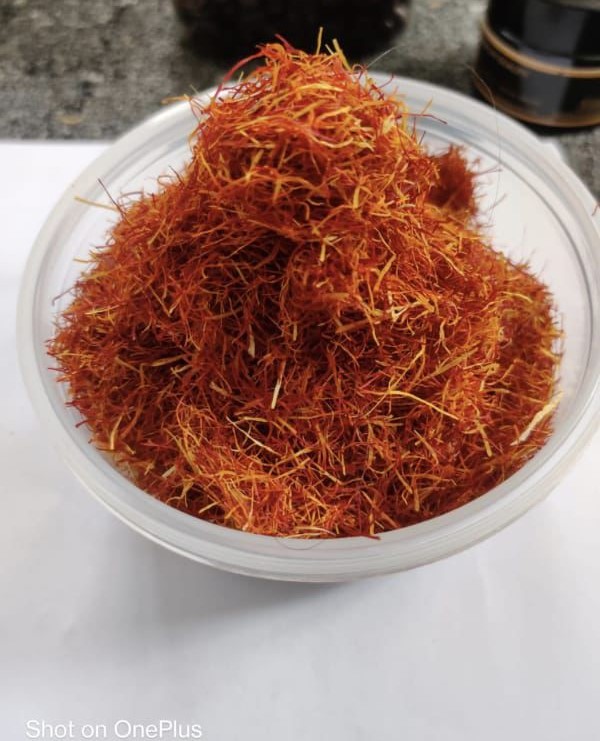 Premium Mongra saffron roots